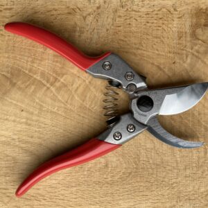 ARS VS-8 Heavy Duty 8" Hand Pruners